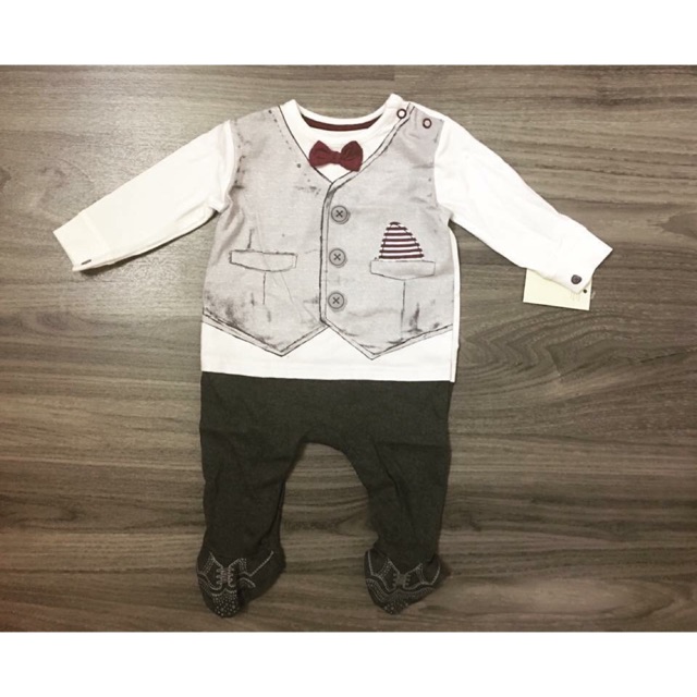 Bộ body hãng George uk chất đẹp kiểu dáng sành điệu shop sale rẻ tội gì các mẹ ko sắm tết cho bé diệ