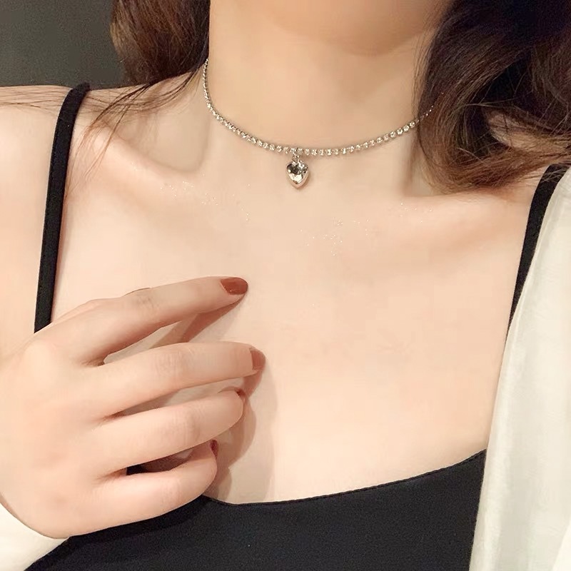 Vòng cổ choker MANYUE dáng ngắn mặt trái tim đính đá nhân tạo lấp lánh phong cách Hàn Quốc thời trang