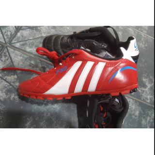 Giày đá bóng F50