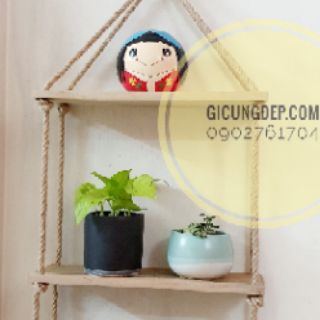 Ván làm kệ treo tường