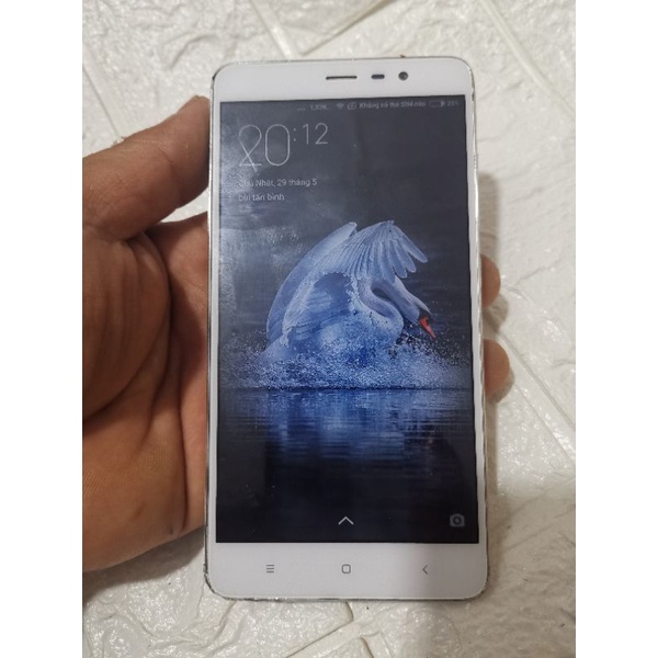 Điện thoại Xiaomi redmi note 3 bản ram 2gb nghe gọi bật loa ngoai mới có míc còn đầu ngon hết