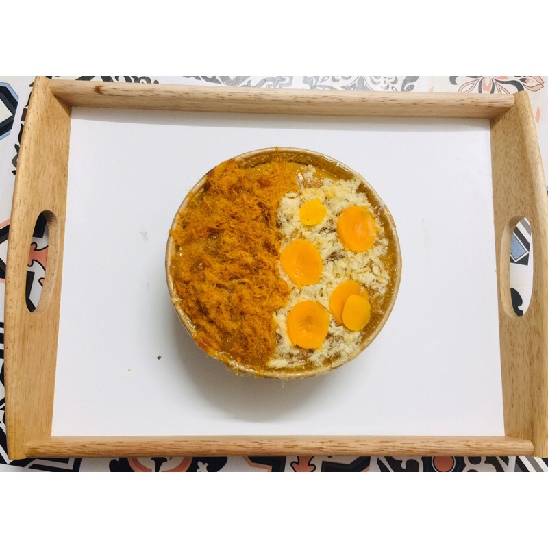 Bánh bông lan trứng muối mix chà bông-gà cay
