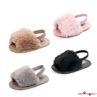 Giày sandal dễ thương cho bé gái