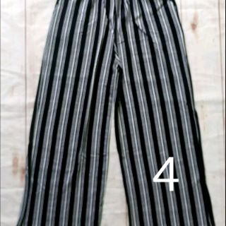 Quần Dài Ống Rộng Sọc (65kg)