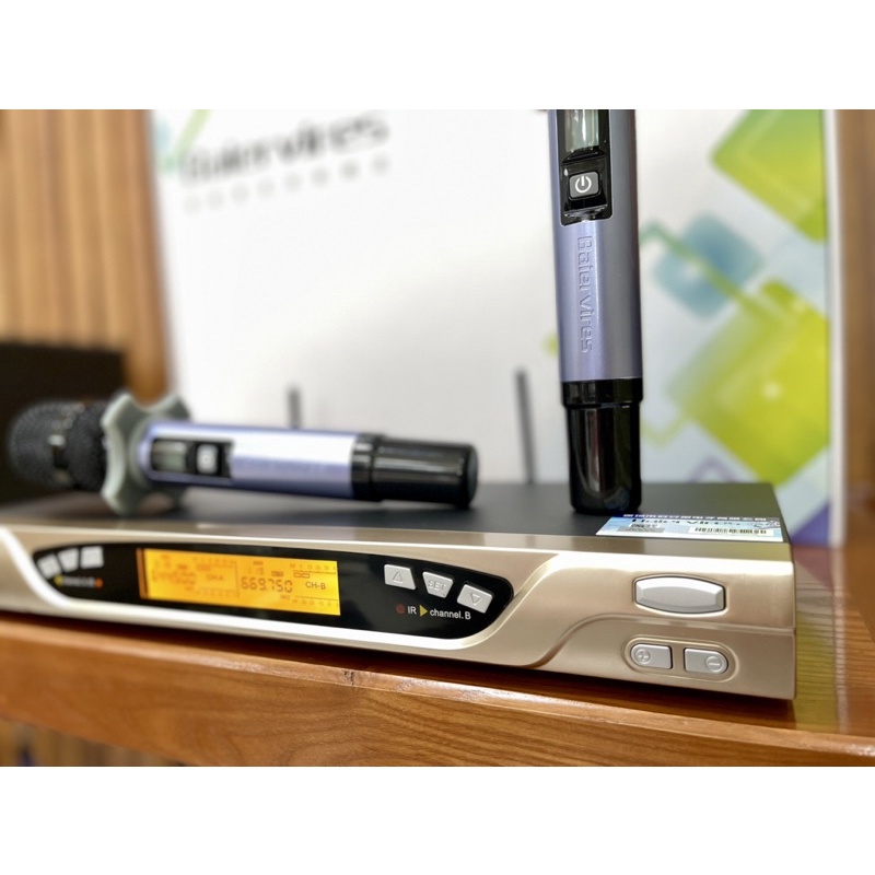 Micro không dây Baiervires BS-970 chính hãng rất cao cấp.Tặng bộ pin sạc