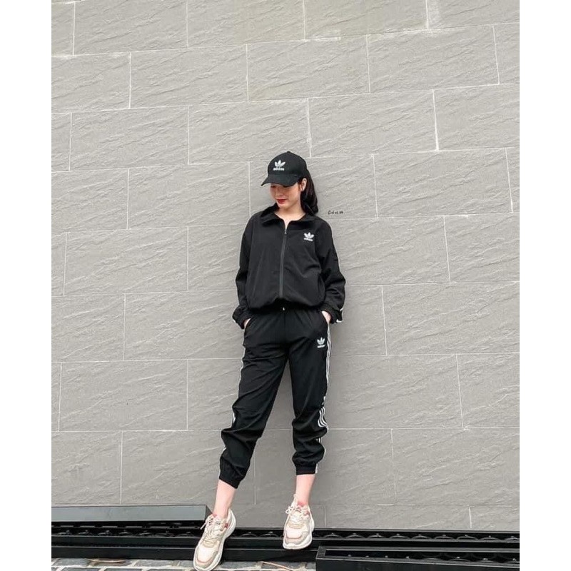 (HÀNG XUẤT XỊN) bộ gió đen nữ 2 lớp chất gió đẹp êm dáng chuẩn, Gió mềm co dãn nhẹ, xịn xò SIZE: S M L