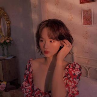 ĐẦM HOA MIU LÊ