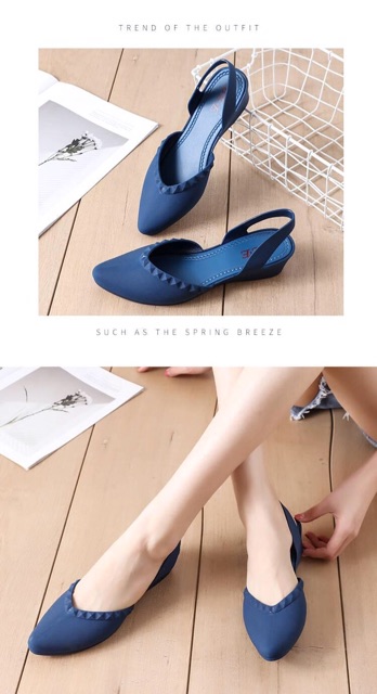 Giày kiểu nhựa nữ đi mưa rất đẹp | BigBuy360 - bigbuy360.vn