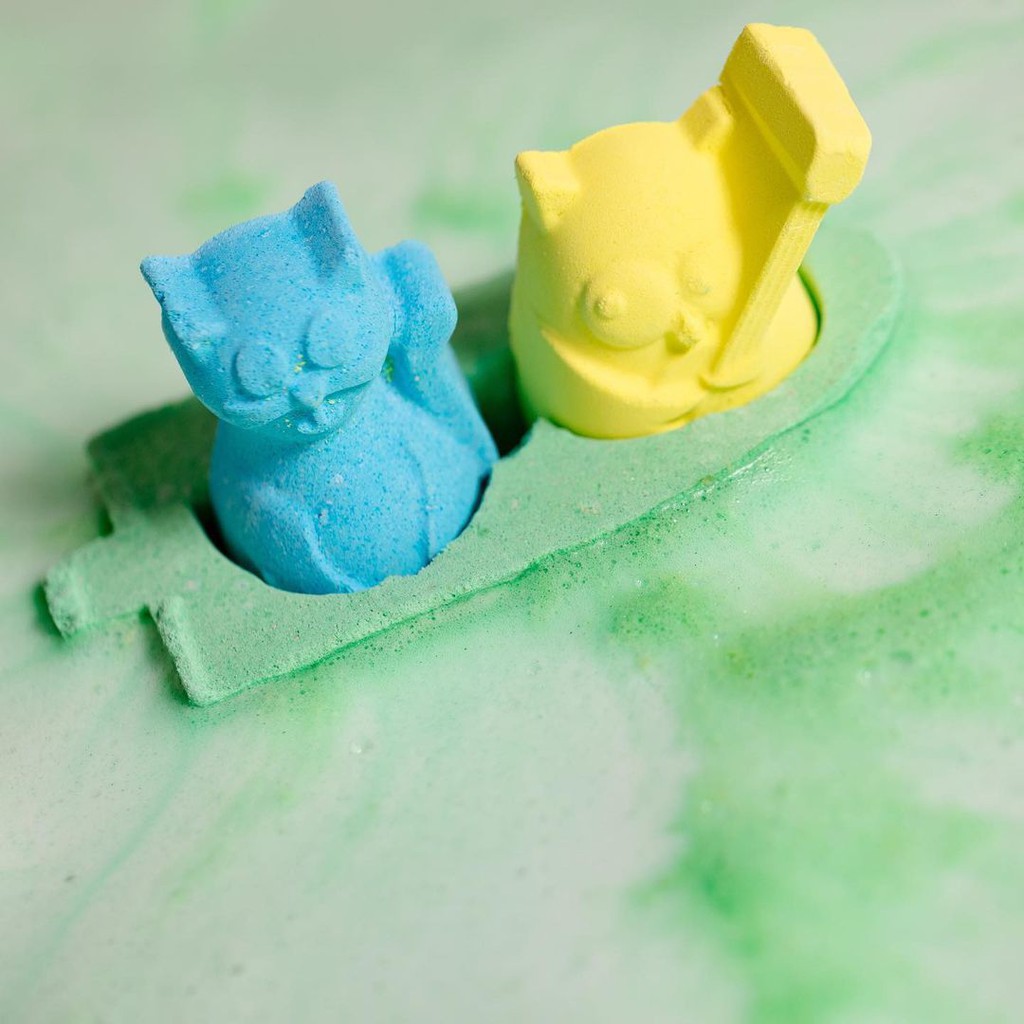 Bom tắm LUSH - The Owl And The Pussycat Bath Bomb (Limited edition)