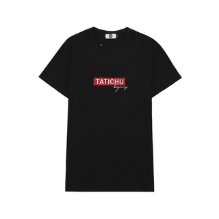 Áo thun basic thêu chữ TATICHU nền đỏ