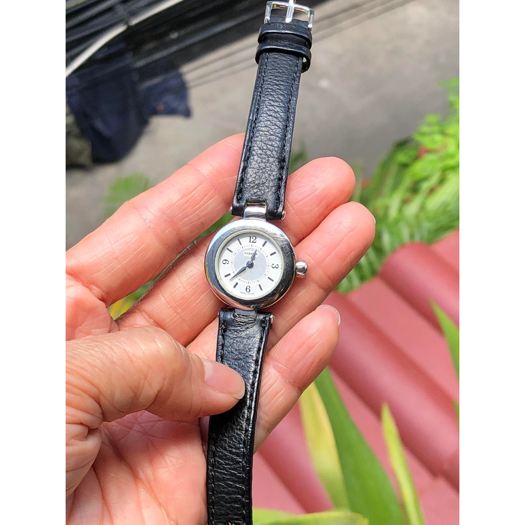 Đồng hồ nữ hiệu Coach chính hãng, dây da thật, hàng đã qua sử dụng