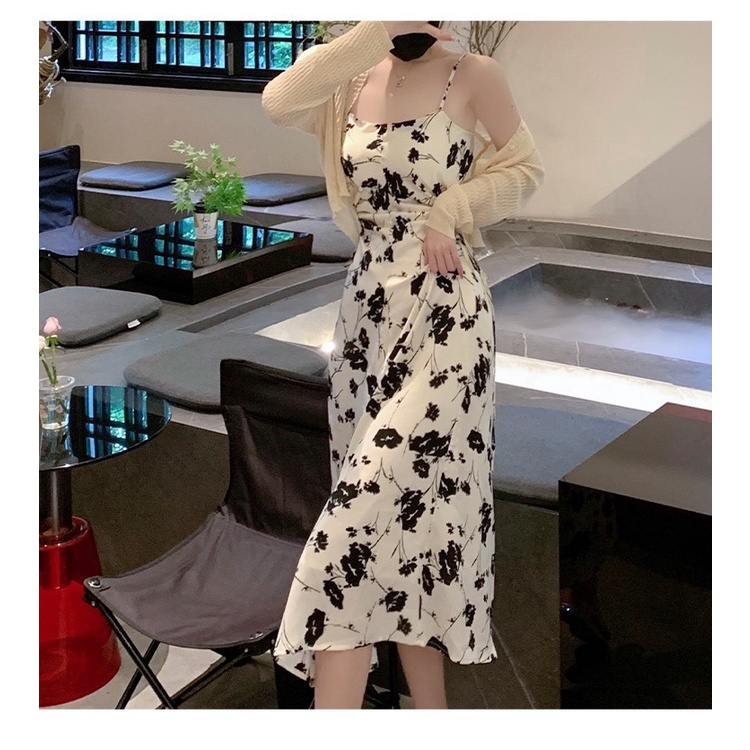 Set đầm midi hoa đen kèm khoác Rossy Fashion - SR195