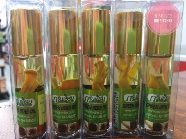 Dầu lăn Nhân Sâm Green her oil Có nhân sâm bên trong chai dầu
