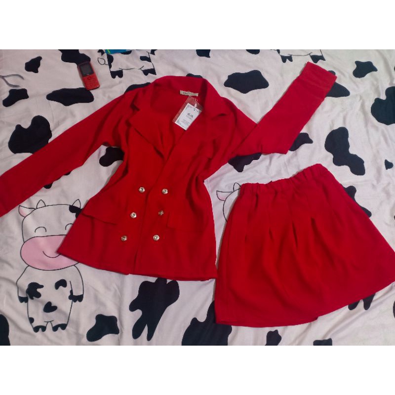 Set khoác vest kèm chân váy