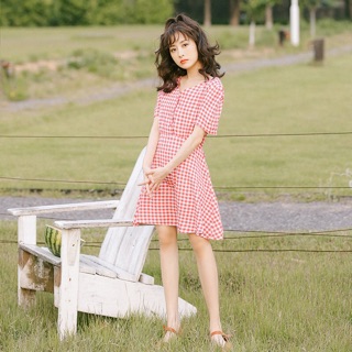 Váy kẻ caro vintage