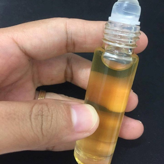 Dầu dừa dưỡng môi