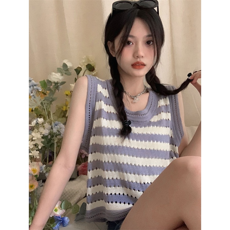 Áo Ba Lỗ Dệt Kim Dáng Rộng Kẻ Sọc Cá Tính Thời Trang Hàn Quốc