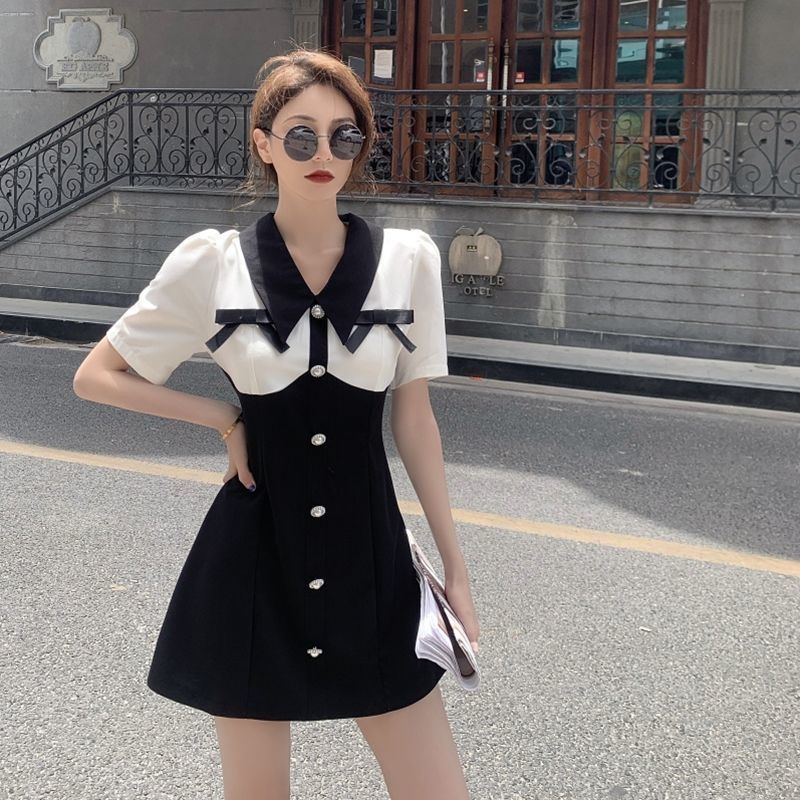 Đầm Ngắn Tay Phồng Đính Nơ Màu Sắc Tương Phản Phong Cách Retro