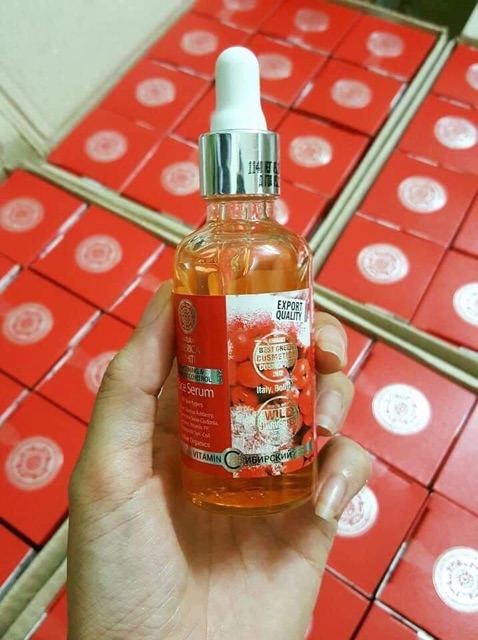 Serum dưỡng trắng da của nga