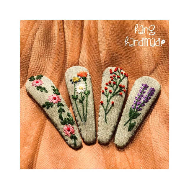 Kẹp tóc thêu tay