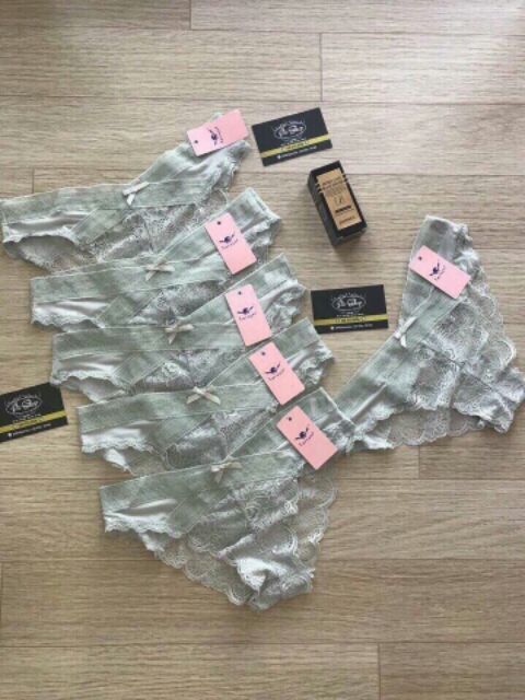 Quần ren cạp chéo mẫu HOT TREND luôn luôn CHÁY HÀNG - Hàng cao cấp, ren mềm mịn | BigBuy360 - bigbuy360.vn