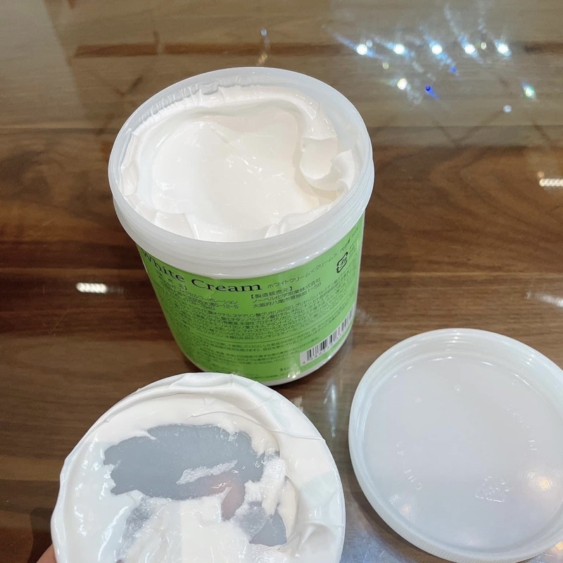 Kem trắng da body White Cream tone up hàng cao cấp nội địa Nhật Bản