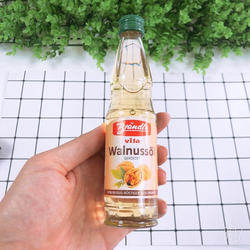 Date 04/2024 - Dầu óc chó Brandle Vita Walnussol Đức cho bé ăn dặm 100ml (mẫu mới)