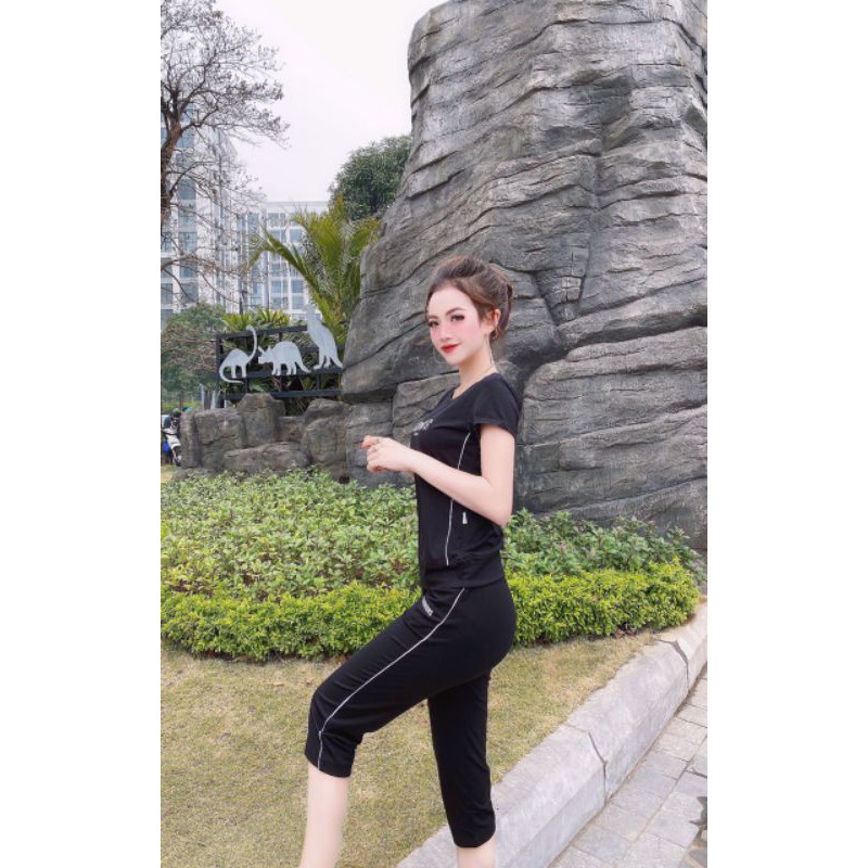 Đồ bộ thể thao nữ quần ngắn lửng mùa hè cao cấp cá tính năng động Evancy code 805