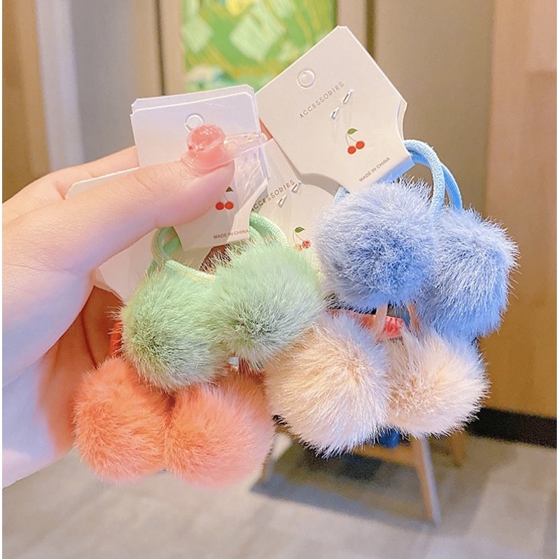 Set 2 chiếc chun cục lông dễ thương