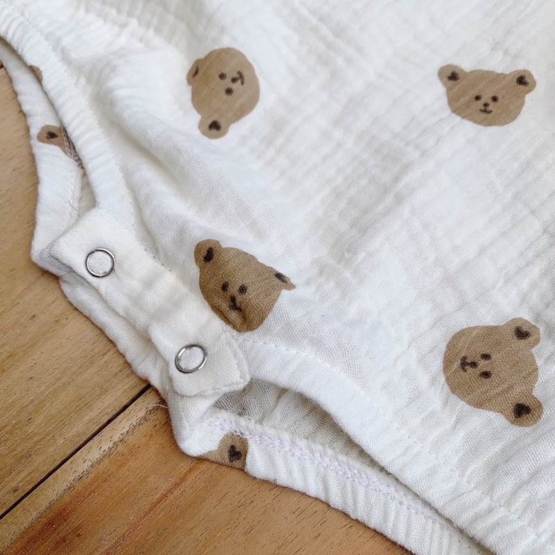 Body xô muslin gấu có cổ dài tay cho bé