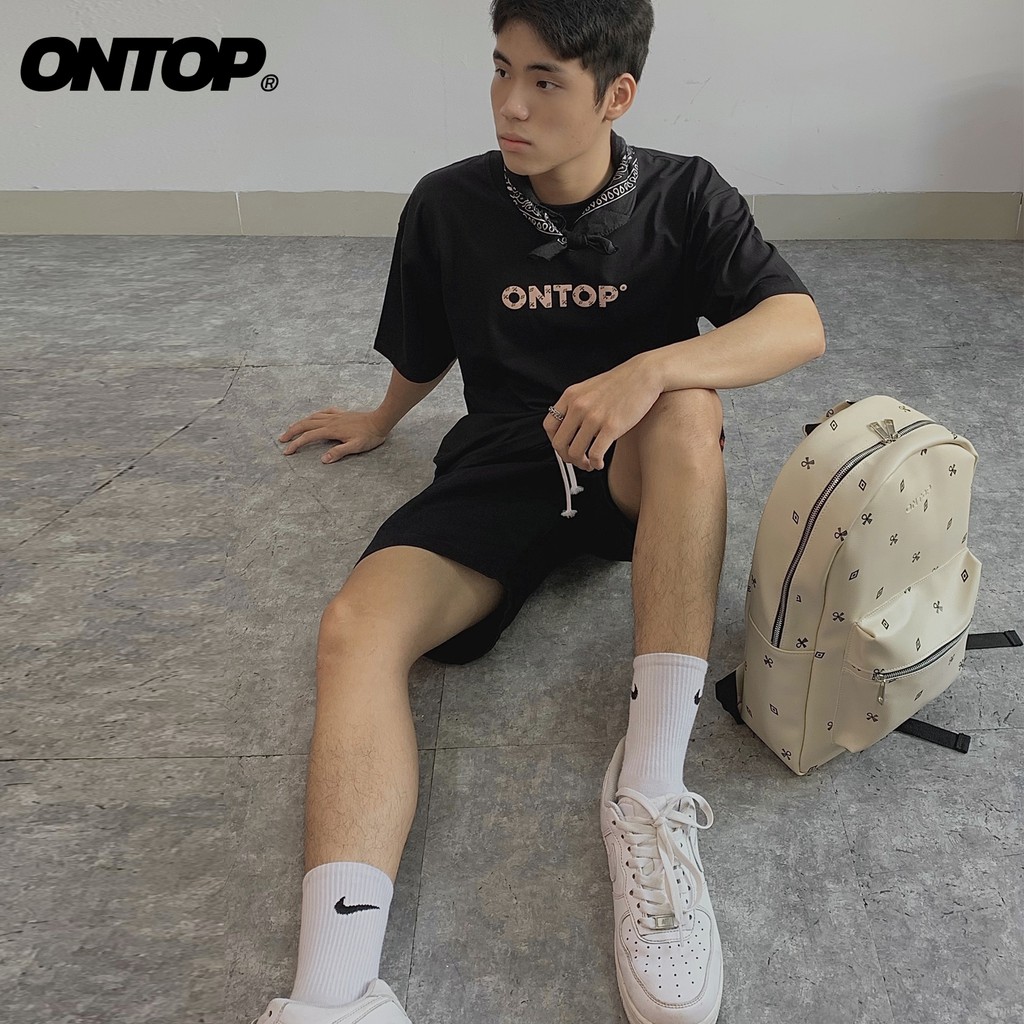 Áo thun local brand chính hãng ONTOP form rộng tay lỡ màu trắng, đen - Level | BigBuy360 - bigbuy360.vn