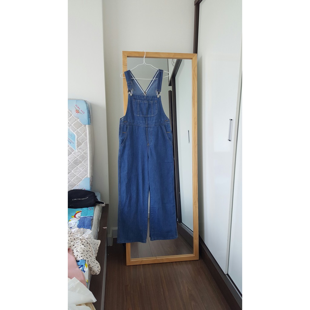 Quần yếm jeans Quảng Châu ống rộng form dài siêu tôn dáng | BigBuy360 - bigbuy360.vn