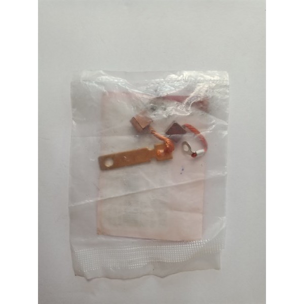 CHỔI THAN HONDA FUTURE (FU)