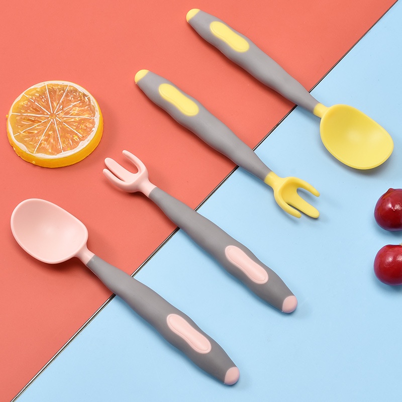 Bộ thìa dĩa cho bé tập ăn dặm, có thể bẻ cong 360 độ