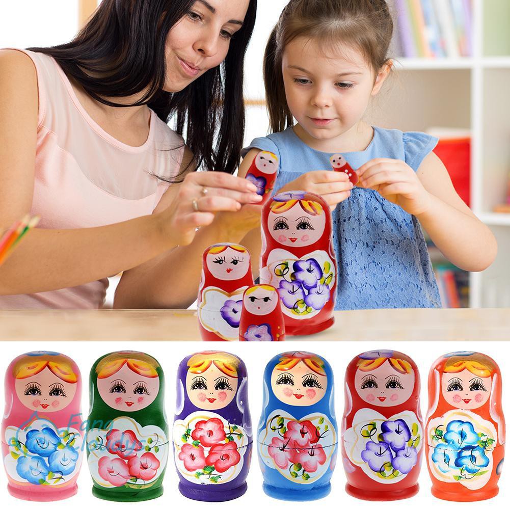 Set 5 búp bê Matryoshka bằng gỗ vẽ bằng tay của Nga