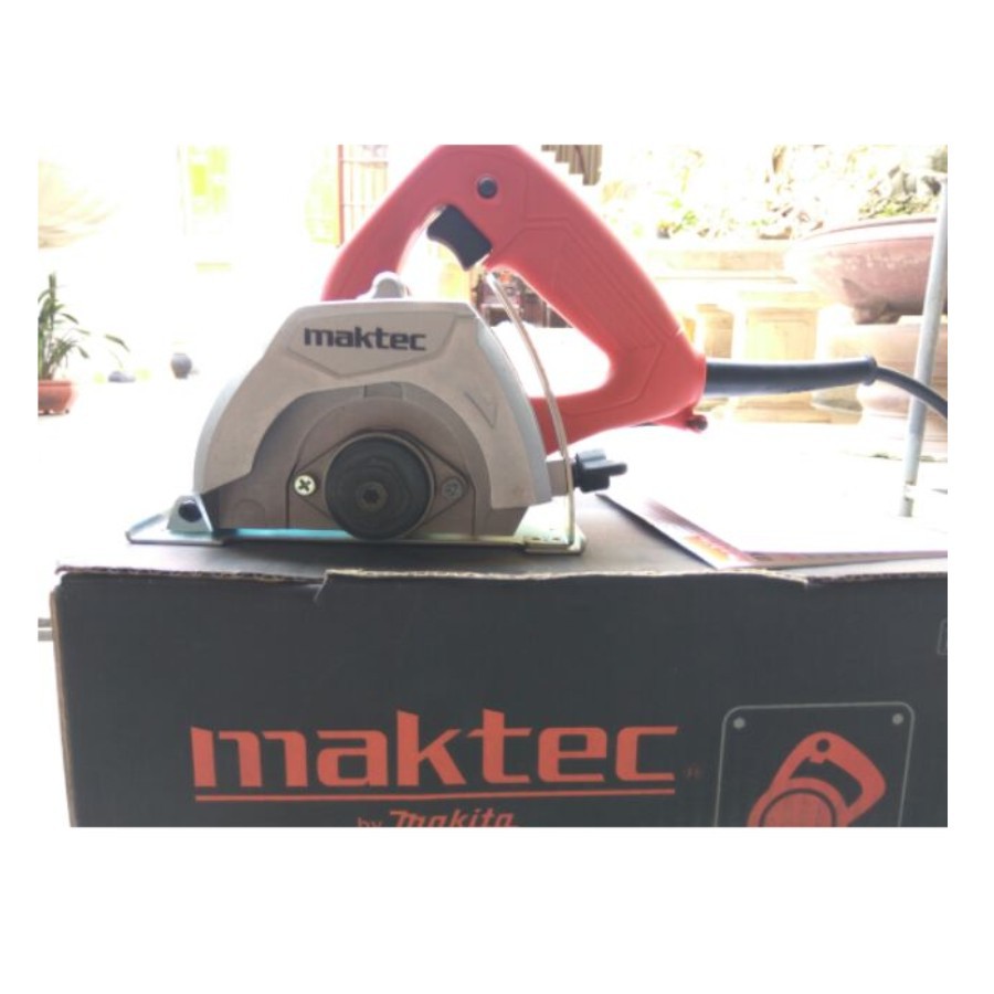 Máy cắt gạch Maktec MT413 110mm