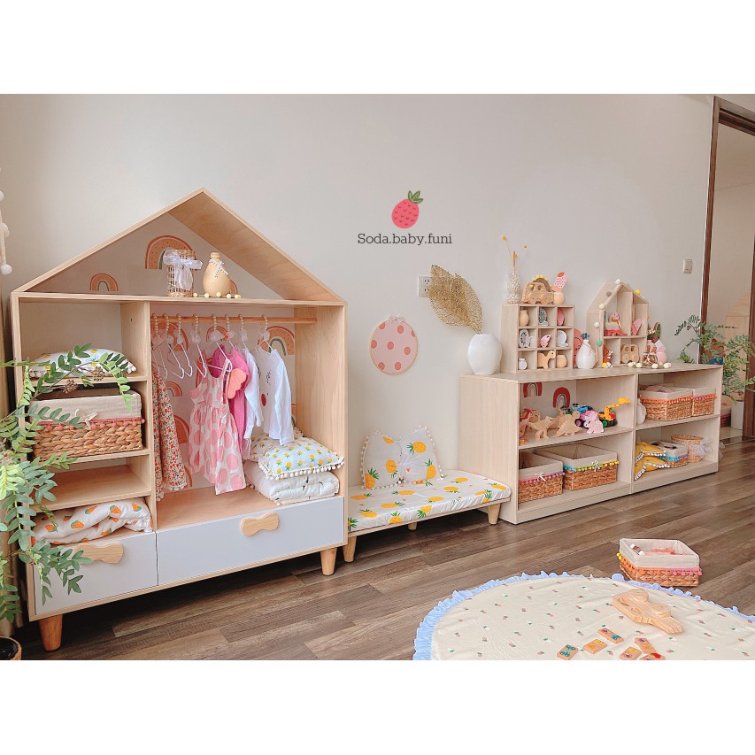 ..  Kệ đồ chơi Montessori cho bé sắp xếp đồ chơi ngăn nắp màu gỗ kích thước ngang 80cm mã 001