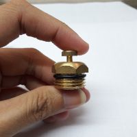 Béc phun sương 360 độ bằng thau phi 21
