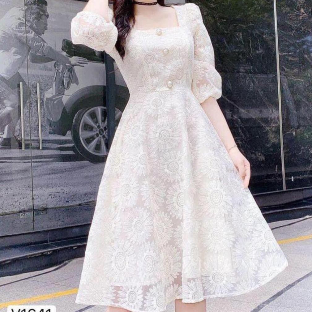 Đầm ren trắng cổ vuông hoa cúc siêu xinh Doris Dress | WebRaoVat - webraovat.net.vn