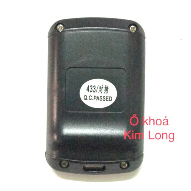 Remote điều khiển cửa cuốn chống nước 8 Mã gạt tần số 433 nút bấm cao su