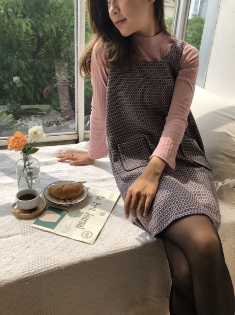 Bell sleeves - croptop dài tay loe | BigBuy360 - bigbuy360.vn