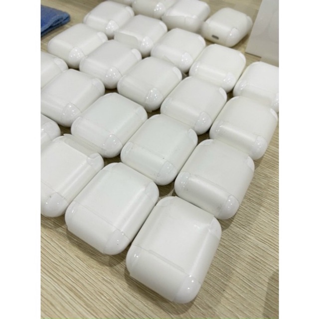 Bán lẻ 1 bên Tai/Dock sạc tai nghe 2 không dây