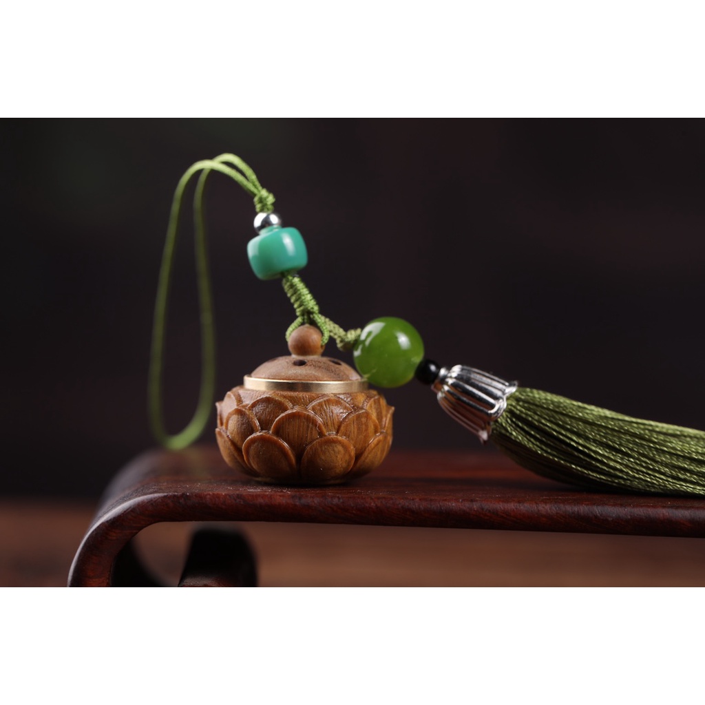 Mua 1 Tặng 6 Mặt Dây Chuyền Điện Thoại Di Động Bằng Gỗ Đàn Hương Hoa Sen Tự Nhiên Có Thể Mở