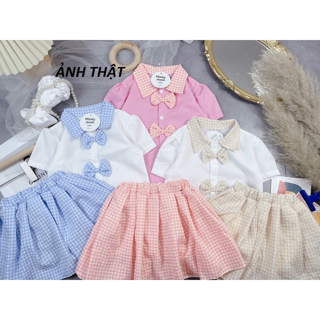 Set bé gái áo váy học sinh áo trắng cổ bẻ 2 nơ và chân váy kẻ caro liên quần XHN1002