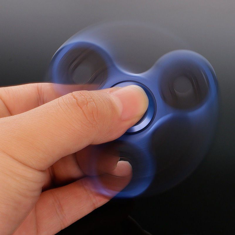Con quay 3 cánh Fidget Spinner-DC1881Hand Spinner -Hợp kim nhôm quà trẻ em stress