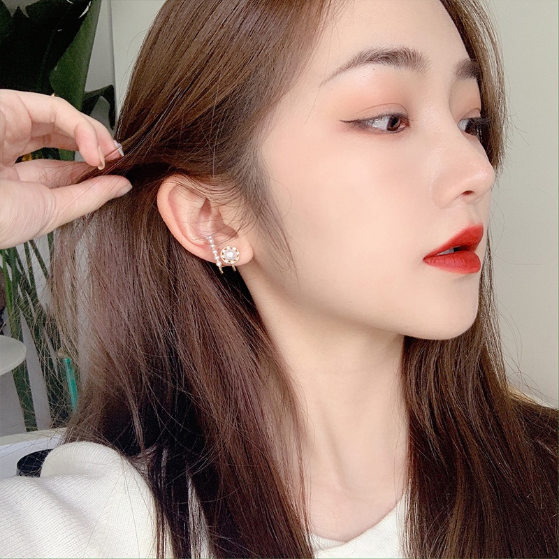 Khuyên Tai Kim Bạc Đính Ngọc Trai Phong Cách Hàn Quốc