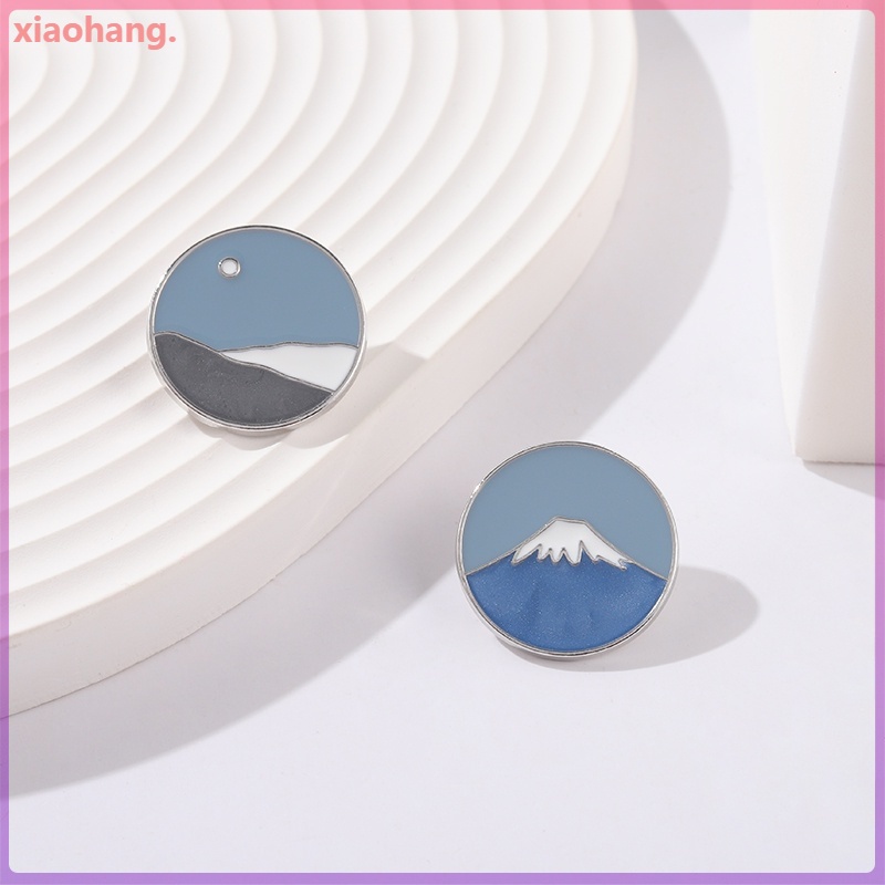 Huy hiệu cài áo hình mặt trăng và núi thời trang xinh xắn