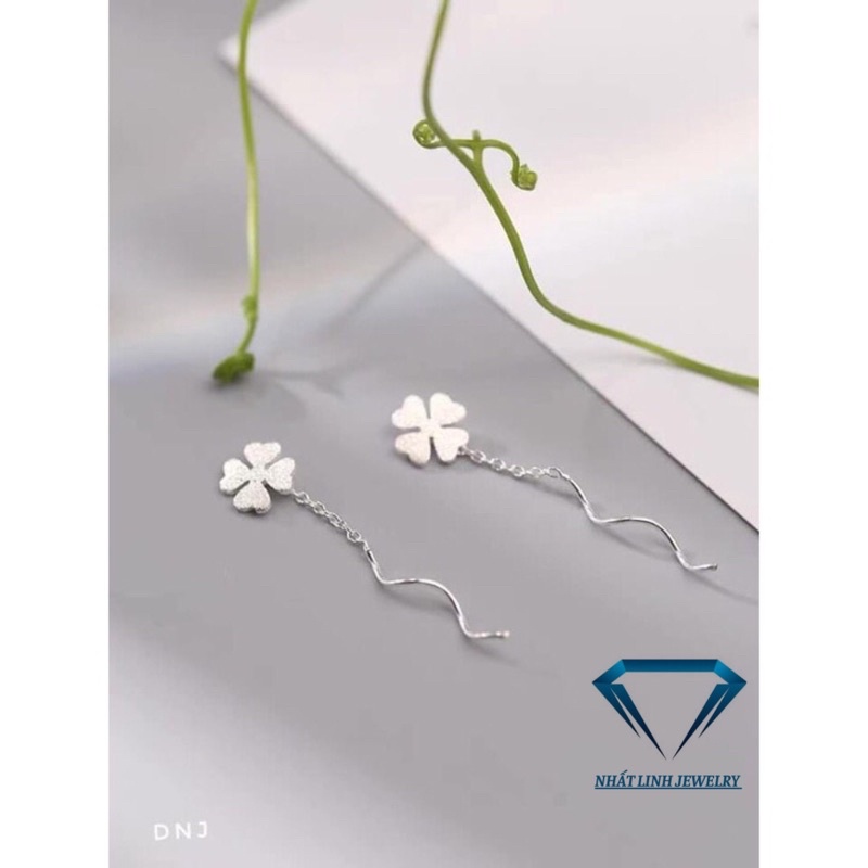 Bông tai nữ bạc thật, khuyên tai cỏ 4 lá dáng dài sang chảnh - Kho sỉ bạc Nhất Linh