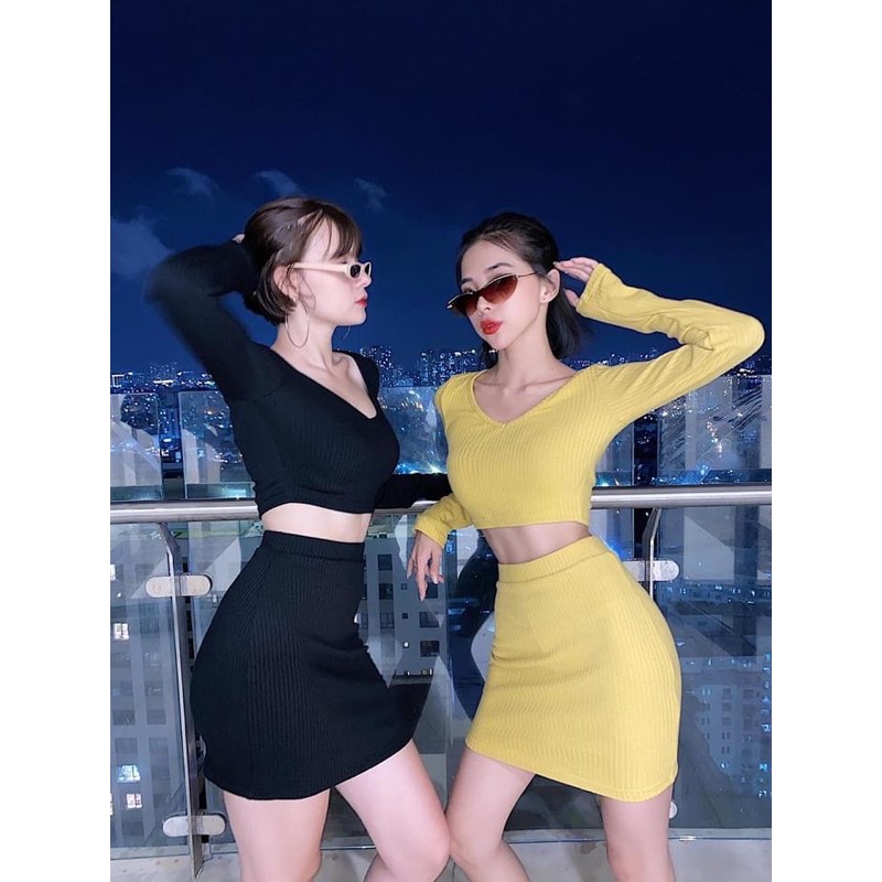 [ Mã FAMAYWA2 giảm 10K đơn 50K] Sét áo tay dài + chân váy có quần trong | BigBuy360 - bigbuy360.vn