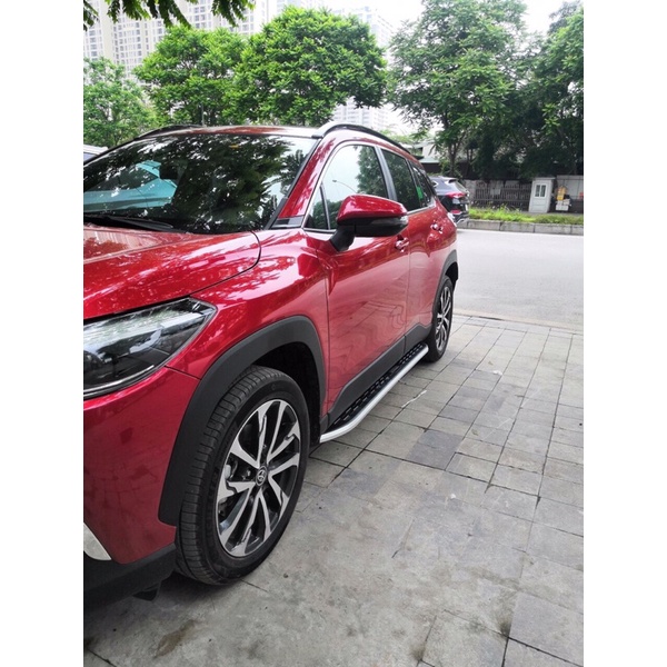 Bậc lên xuống, bệ bước chân cho Mitsubishi Outlander 2016 +